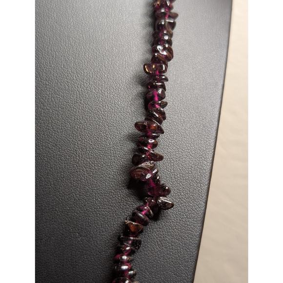 Single Strand Garnet/Amethyst Chip Bead 34" Necklace - Picture 4 of 7